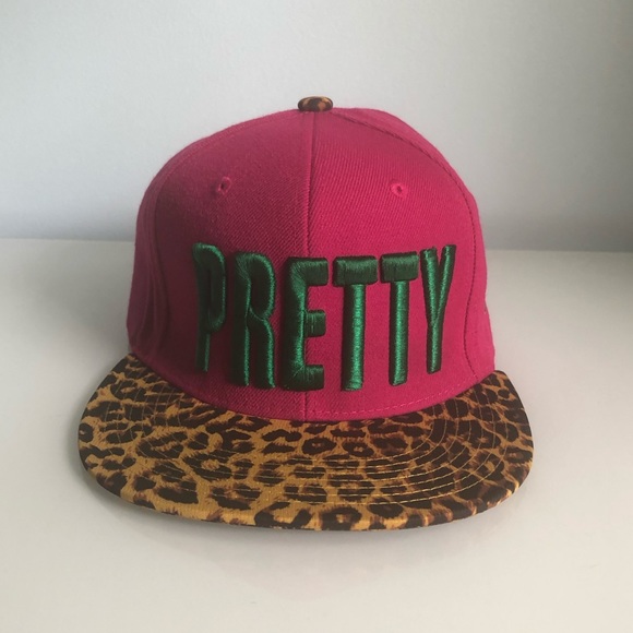 Accessories - PRETTY CHEETAH PRINT SnapBack Hat - NWOT